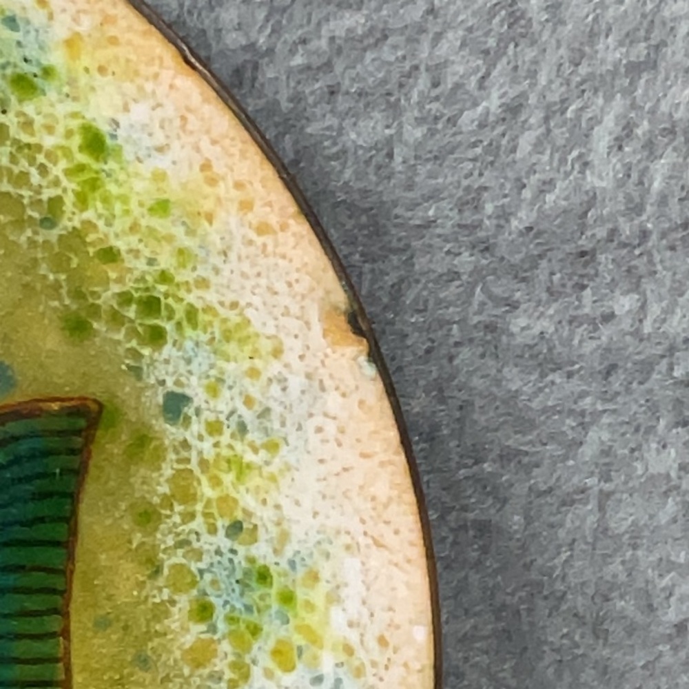 Phyllis Wallen Artistic Mid-Century Enamel on Copper “Fish” Design Glass Plate - Picture 11 of 15